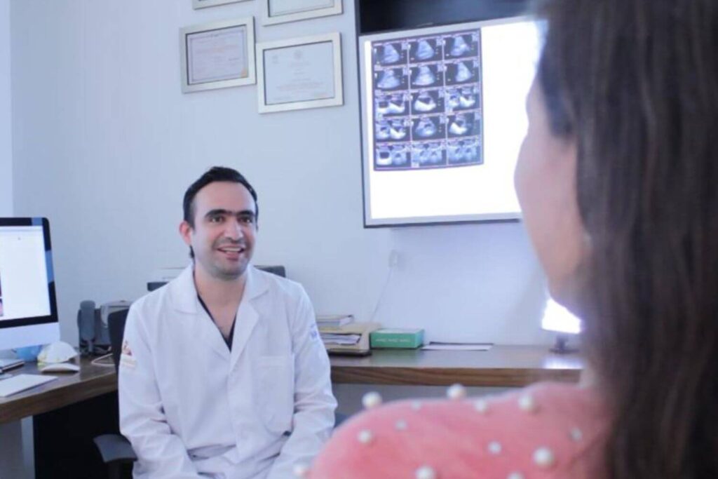 Especialista en urología en Hospital Ángeles del Carmen Guadalajara